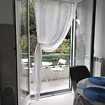 Apartment Blue Seven *
