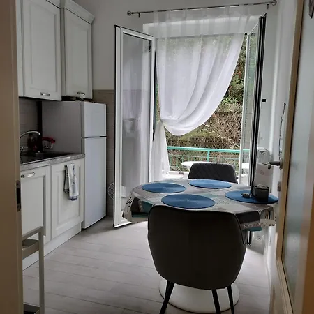 아파트 Blue Seven *